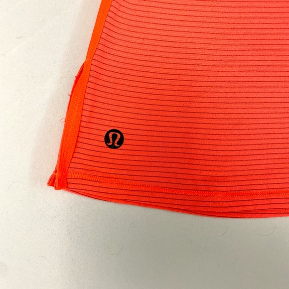 Lululemon Tee size 8 - Picture 2 of 4